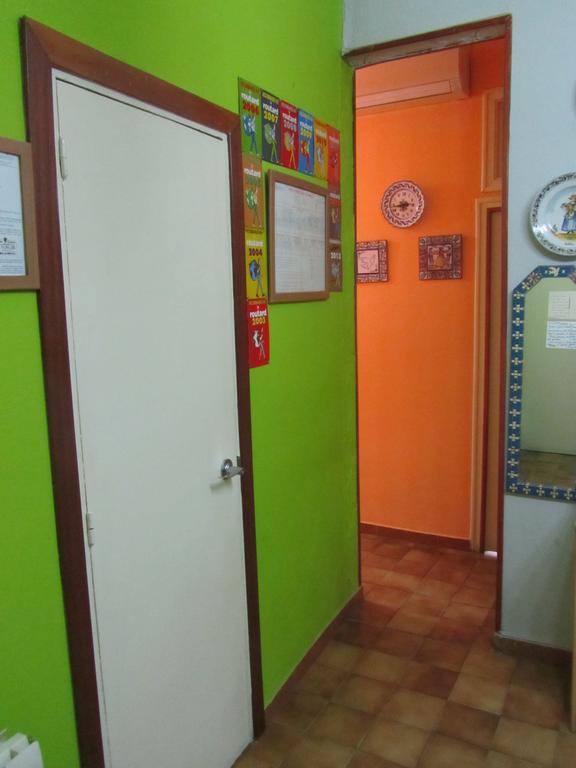 Pension Alamar บาร์เซโลนา ภายนอก รูปภาพ